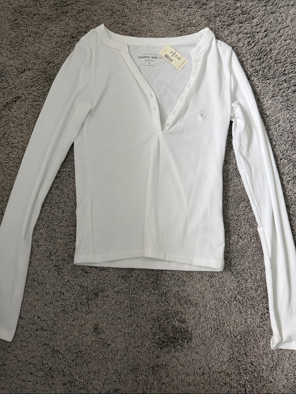 Aeropostale White Ribbed Snap-Front Long Sleeve Tee